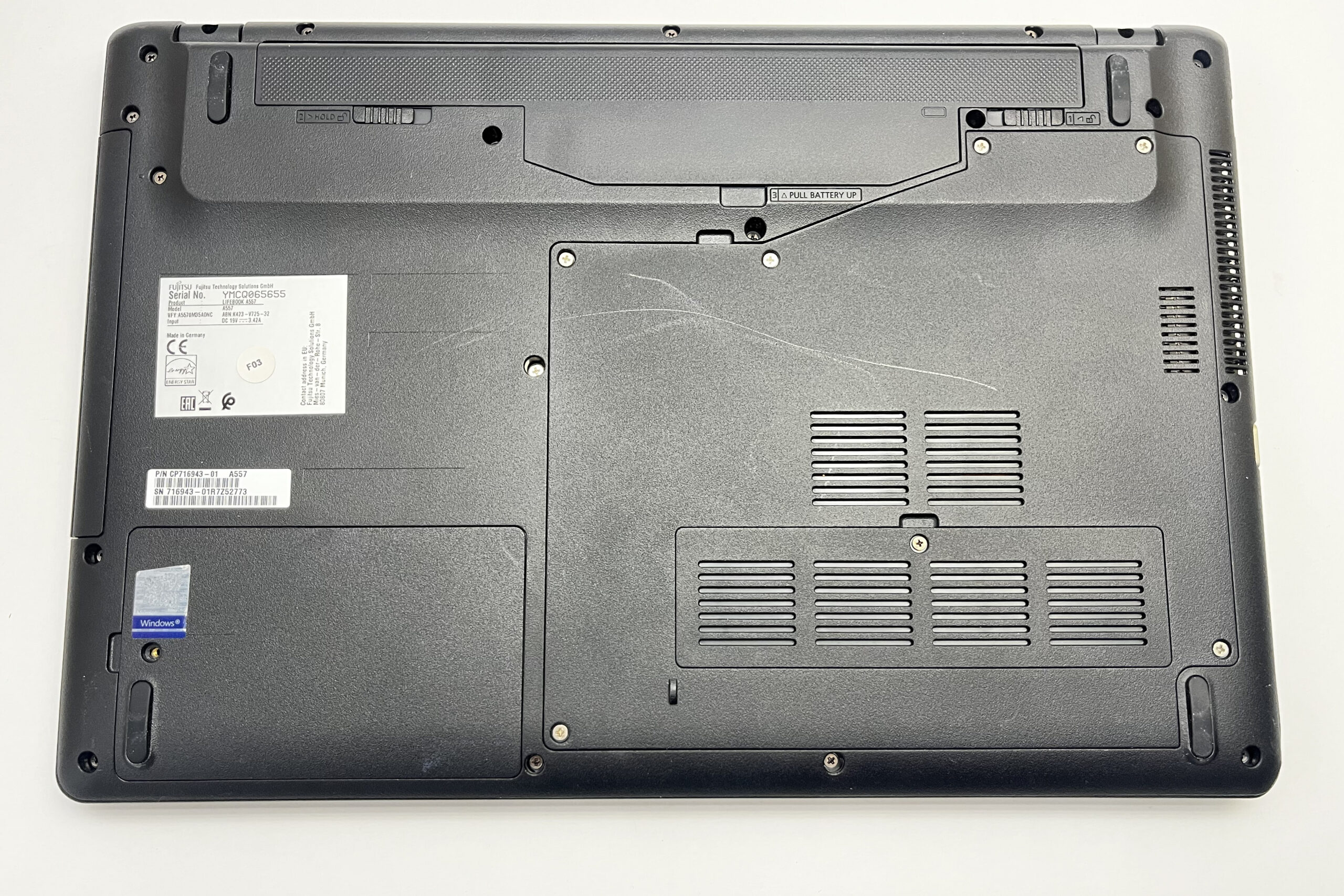 Laptop Fujitsu LifeBook A557 15,6 " i5-7200U / 8GB / 256GB SSD / Win 11 Pro - obrazek 10