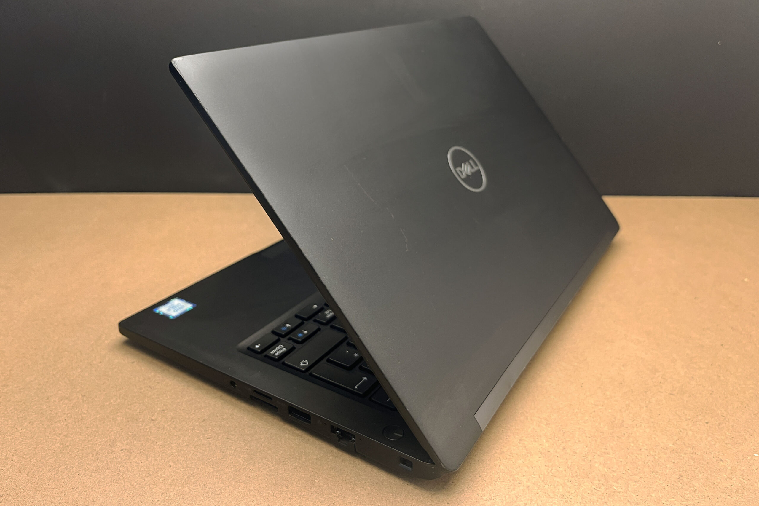 Laptop Dell Latitude 7290 12,5" Intel Core i5 8 GB / 256 GB czarny - obrazek 5